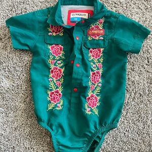 Magellan Outdoors Teal Green Top with Pink Floral Embroidery